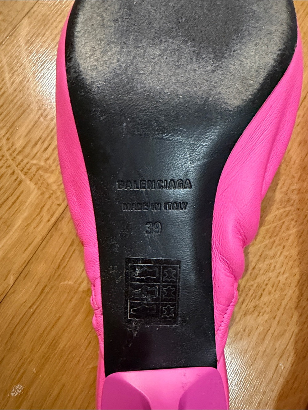 Balenciaga Bright Pink Pointed-Toe Slip-On Mules - Picture 4 of 7